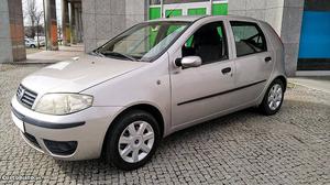 Fiat Punto v c/ novo Janeiro/05 - à venda - Ligeiros