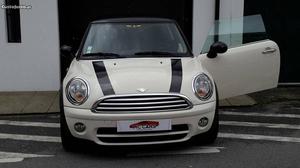 MINI Cooper 1.6 HDI 110cv Junho/08 - à venda - Ligeiros