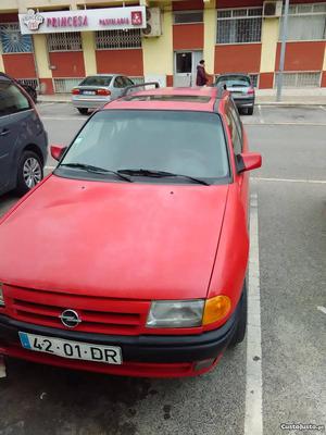 Opel Astra cc Novembro/95 - à venda - Ligeiros