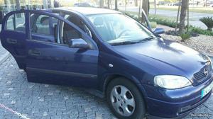 Opel Astra  válvulas Dezembro/99 - à venda -