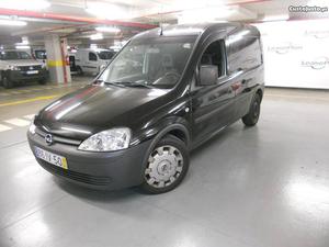 Opel Combo 1.3 IVA Dedutivel Março/10 - à venda -