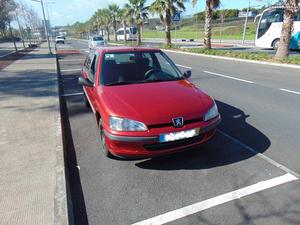 Peugeot  Maio/98 - à venda - Ligeiros Passageiros,