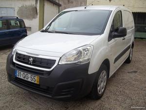 Peugeot Partner 1.6Hdi 90 CV 3 LUG Agosto/15 - à venda -