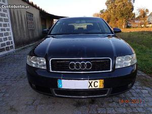 Audi A cv nacional cx6 Fevereiro/04 - à venda -