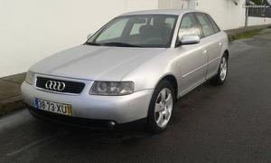 Audi A3 1.9Tdi 130cv 5P Março/02 - à venda - Ligeiros