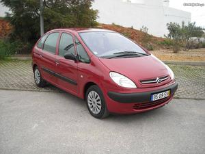 Citroën Picasso gasolina com a/c Janeiro/02 - à venda -