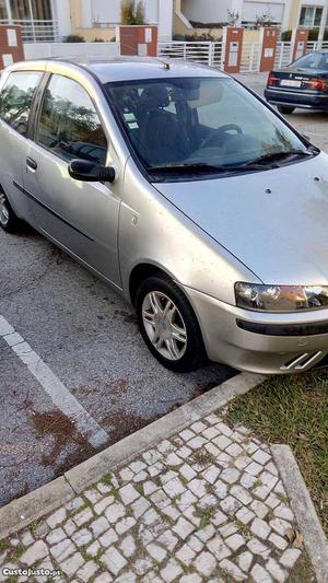 Fiat Punto Cope 16v Março/01 - à venda - Ligeiros