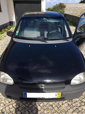 Opel Corsa 1.2 Eco Dezembro/95 - à venda - Ligeiros