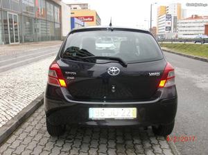 Toyota Yaris D4D RIR-AC Outubro/10 - à venda - Ligeiros