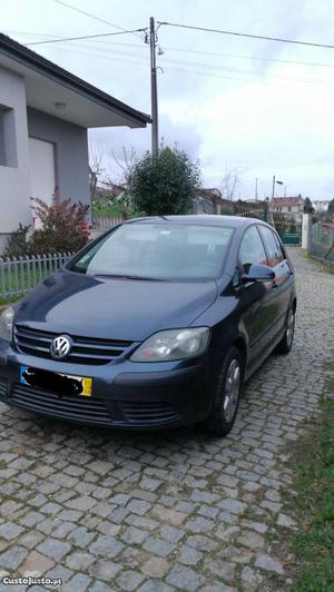 VW Golf plus 1.9 Setembro/05 - à venda - Ligeiros