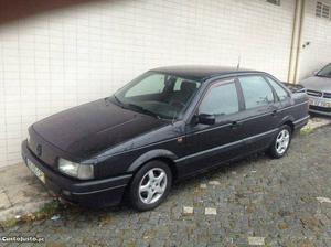 VW Passat 1.6TD intercooler Setembro/93 - à venda -