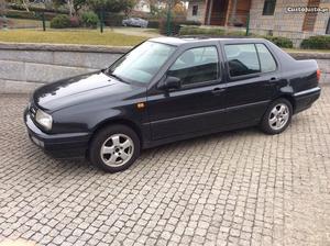 VW Vento cv Outubro/94 - à venda - Ligeiros