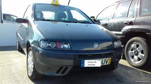 Fiat Punto 1.9 JTD Barata Maio/03 - à venda - Ligeiros