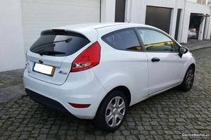 Ford Fiesta Van TDCI Trend Janeiro/11 - à venda -