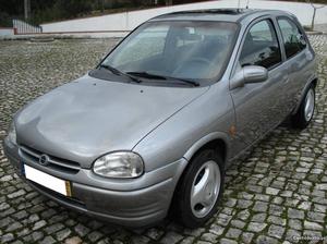 Opel Corsa td sport Maio/95 - à venda - Ligeiros