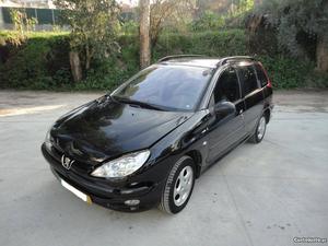 Peugeot i Sw Sinistrado Maio/03 - à venda - Ligeiros