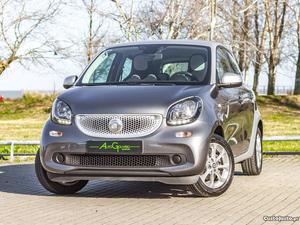 Smart ForFour 1.0 Passion 71 CV Março/15 - à venda -