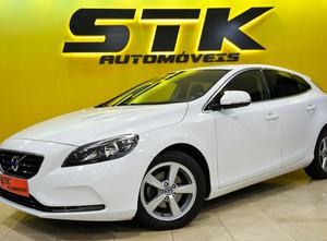 Volvo V40 D2 MOMENTUM