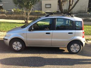 Fiat Panda 1.1 Dezembro/04 - à venda - Ligeiros