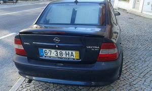 Opel Vectra 16 v Julho/96 - à venda - Ligeiros Passageiros,