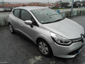 Renault Clio TCE Dynamique S 90cv Janeiro/13 - à venda -