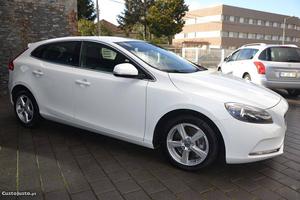 Volvo V D4 Geart. Agosto/13 - à venda - Ligeiros