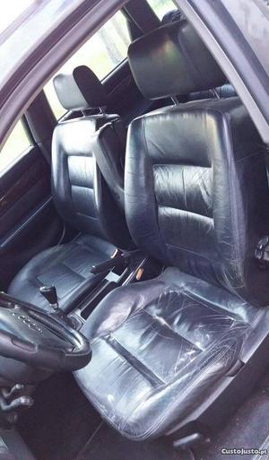 Audi A6 1.9 tdi Julho/95 - à venda - Ligeiros Passageiros,
