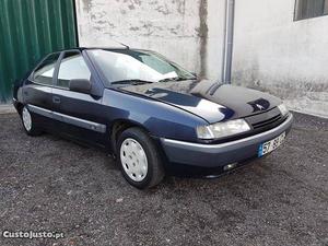 Citroën Xantia 1.6i  Junho/93 - à venda - Ligeiros