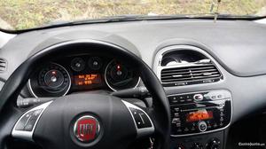 Fiat Punto 1.3 Mjet - Diesel Abril/11 - à venda - Ligeiros