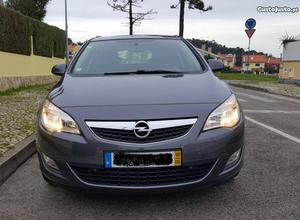 Opel Astra 1.7CDTI 125CV Maio/10 - à venda - Ligeiros