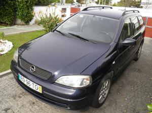 Opel Astra Caravan 1.7 DTi Club Março/02 - à venda -