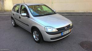 Opel Corsa 1.2 C/Novo km Junho/01 - à venda -