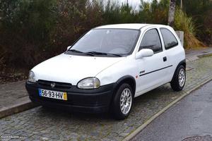 Opel Corsa 1.7D Janeiro/97 - à venda - Ligeiros