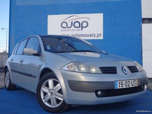 Renault Mégane 1.5 dCi NACIONAL Março/03 - à venda -