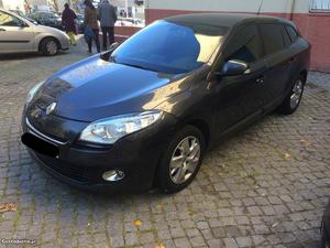 Renault Mégane Sport Tourer Junho/13 - à venda - Ligeiros