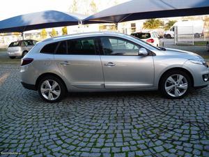 Renault Mégane dci6v110cSportTourer Maio/13 - à venda -