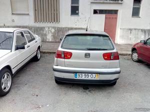 Seat Ibiza 6k2 Novembro/99 - à venda - Comerciais / Van,