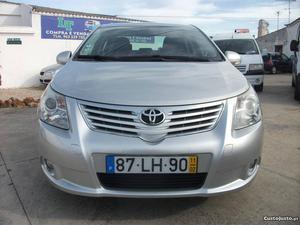 Toyota Avensis 2.0 D-4D 126 cv Fevereiro/11 - à venda -