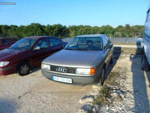 Audi  Dezembro/88 - à venda - Ligeiros Passageiros,