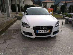 Audi TT Desportivo Junho/13 - à venda - Descapotável /