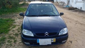 Citroën Saxo Exclusive Março/02 - à venda - Ligeiros