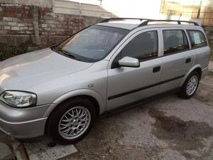 Opel Astra 2.0 dti Comfort Outubro/00 - à venda - Ligeiros