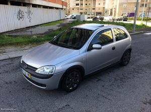Opel Corsa C 1.4 Sport Novo Maio/01 - à venda - Ligeiros