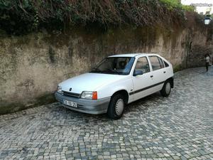 Opel Kadett 1.2 Setembro/90 - à venda - Ligeiros