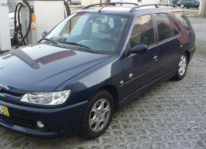 Peugeot  sw impecável Maio/00 - à venda - Ligeiros