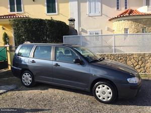 Seat Cordoba Vario1.9 Tdi 90cv Março/01 - à venda -