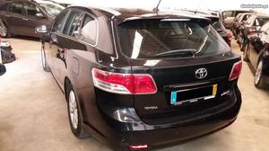 Toyota Avensis 2.0 D-4D gps Julho/10 - à venda - Ligeiros