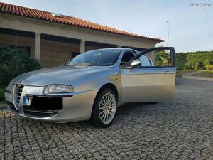 Alfa Romeo jtd 115 Maio/02 - à venda - Ligeiros