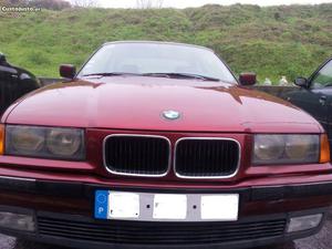 BMW 318 is Coupé E36 Maio/96 - à venda - Ligeiros