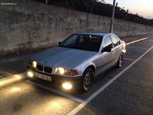 BMW  i Novembro/96 - à venda - Ligeiros Passageiros,